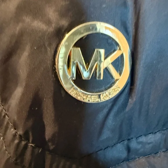 Michael Kors Black Packable Down Fill Jacket w/ Gold Accents Size M - Picture 2 of 7